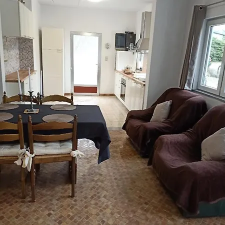 Deux Etangs Poissonneux Au Milieu Des Bois Avec Moderne, La Halte Des Deux Lacs بيت للعطل Rosée