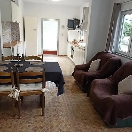 Deux Etangs Poissonneux Au Milieu Des Bois Avec Moderne, La Halte Des Deux Lacs Holiday home Rosee