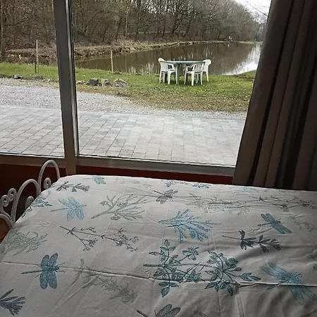 בית נופש Deux Etangs Poissonneux Au Milieu Des Bois Avec Moderne, La Halte Des Deux Lacs *