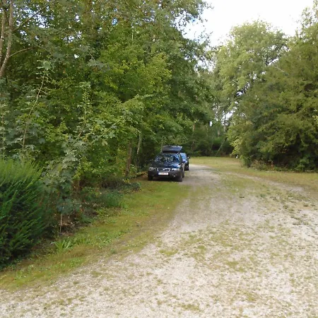 Deux Etangs Poissonneux Au Milieu Des Bois Avec Moderne, La Halte Des Deux Lacs בית נופש Rosée