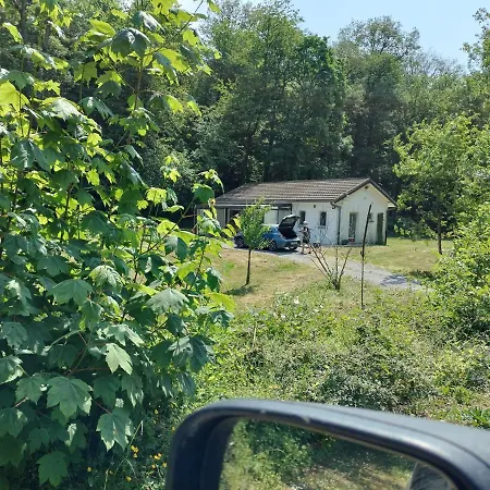 Deux Etangs Poissonneux Au Milieu Des Bois Avec Moderne, La Halte Des Deux Lacs * Rosee